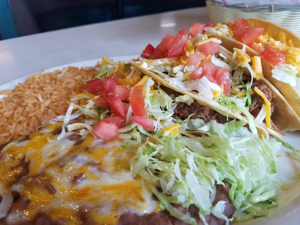 Pepper Garcias | restaurant | 3301 Terminal Dr, Santa Maria, CA 93455, USA | 8059284088 OR +1 805-928-4088