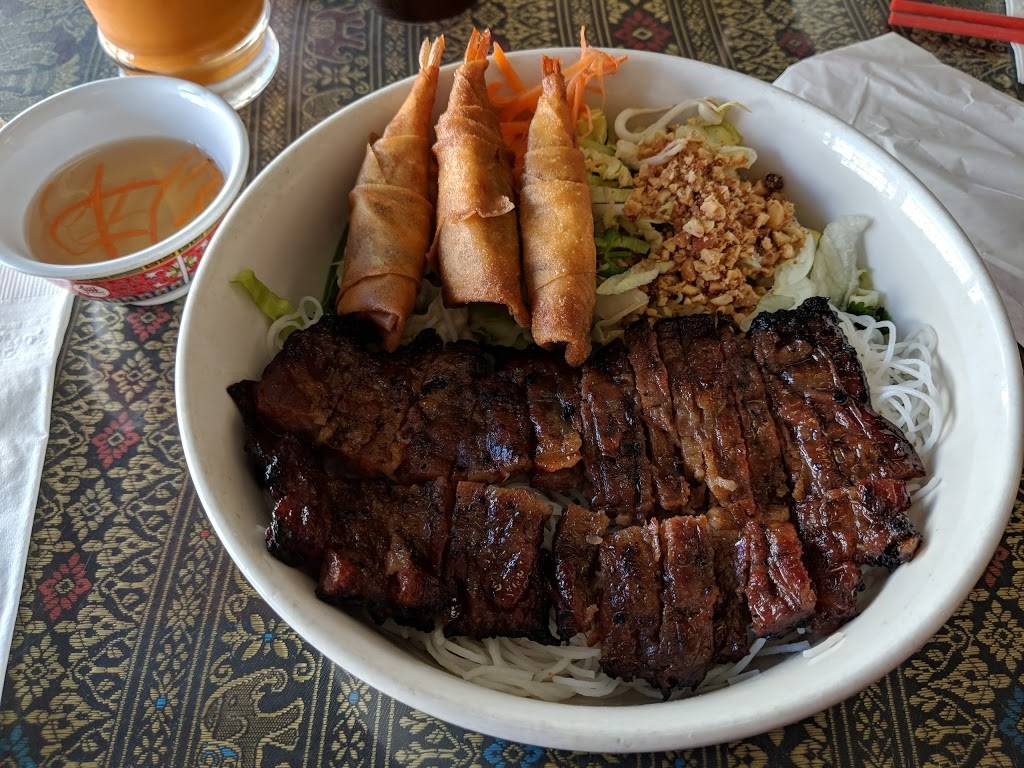 Bayon Restaurant | restaurant | 2233 Grand Canal Blvd #119, Stockton, CA 95207, USA | 2099565686 OR +1 209-956-5686