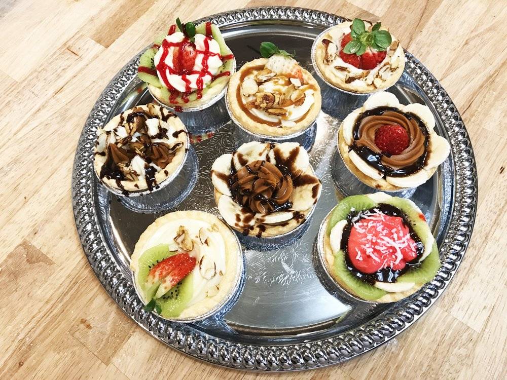 The Quarter Bistro | restaurant | 300 S Maple Rd, Ann Arbor, MI 48103, USA | 7349299200 OR +1 734-929-9200