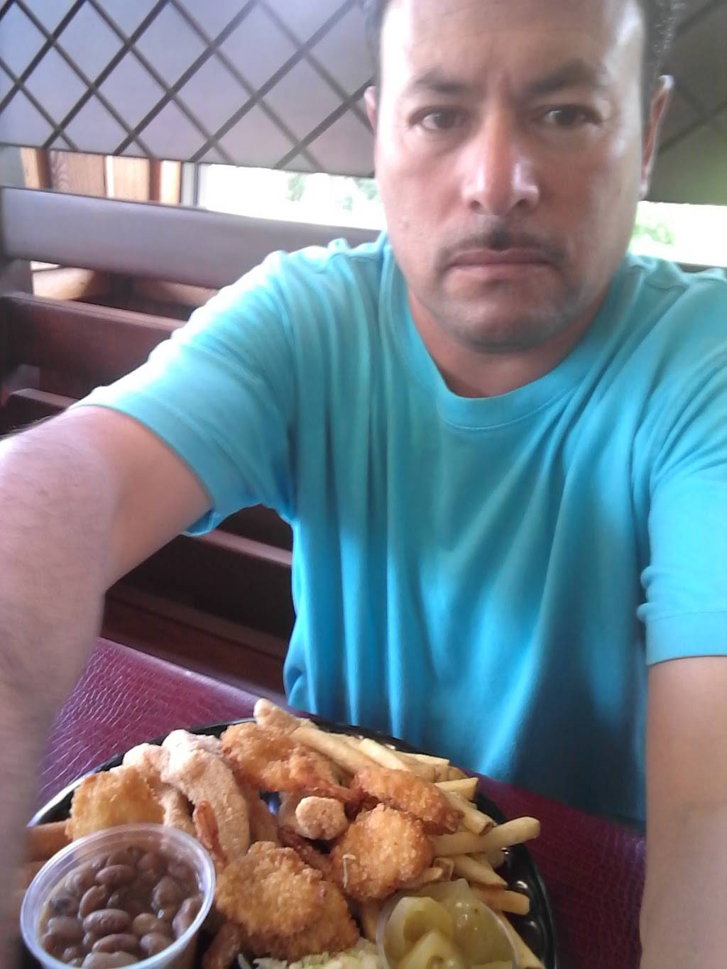 Catfish King of Jacksonville | restaurant | 1417 E Rusk St, Jacksonville, TX 75766, USA | 9035866550 OR +1 903-586-6550