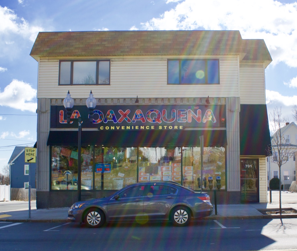 La Oaxaqueña | meal takeaway | 701 Broadway, Revere, MA 02151, USA | 7816292877 OR +1 781-629-2877
