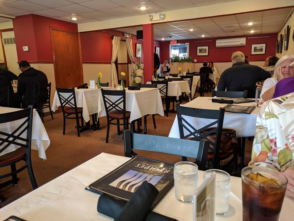 Recipes Restaurant | restaurant | 2919 Crooks Rd, Troy, MI 48084, USA | 2486145390 OR +1 248-614-5390