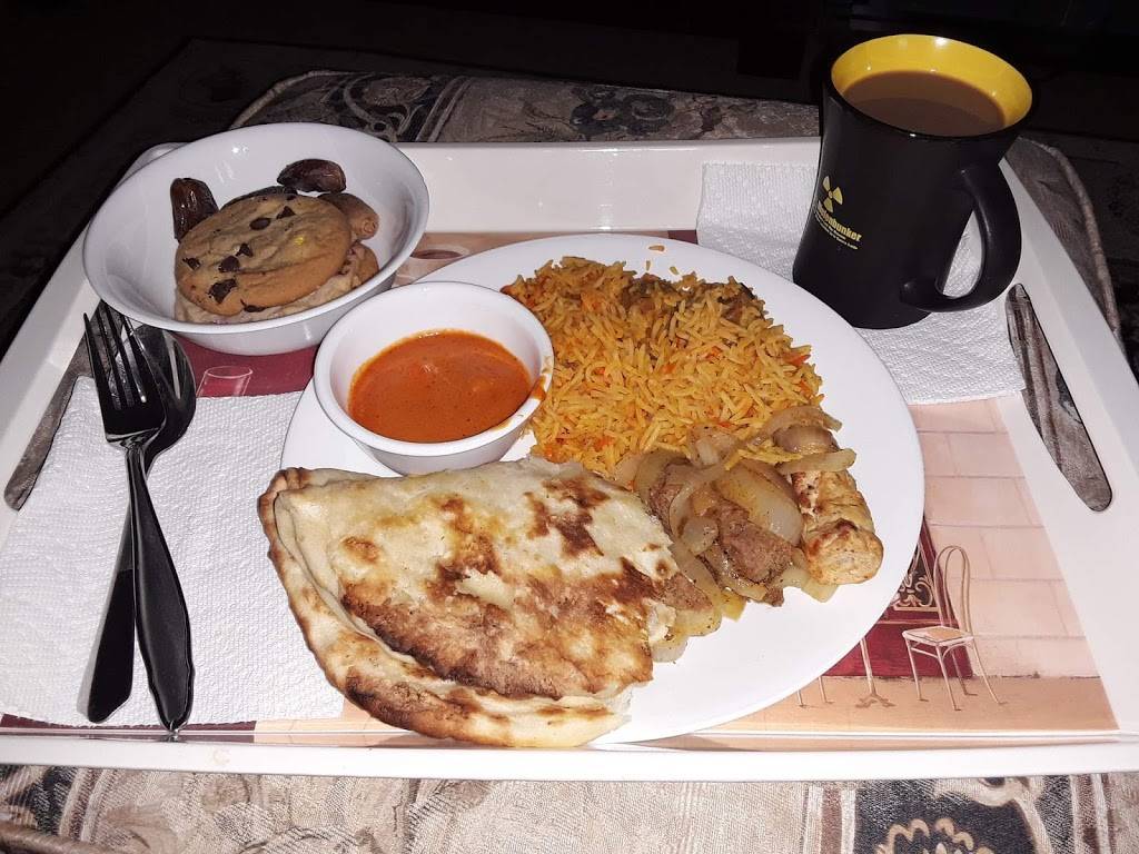 Restaurant Tandoor Plus | restaurant | 1720 Rue Oxford, Saint-Laurent, QC H4L 1B6, Canada | 5143322121 OR +1 514-332-2121