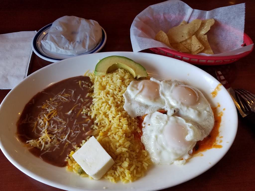 Two Amigos Restaurant | restaurant | 4300 Chantilly Shopping Center #2a, Chantilly, VA 20151, USA | 7039533563 OR +1 703-953-3563