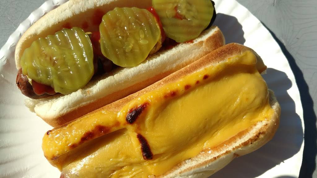 Jims Famous Sauce Inc | restaurant | 2600 Skyline Dr, West Mifflin, PA 15122, USA | 4124661644 OR +1 412-466-1644