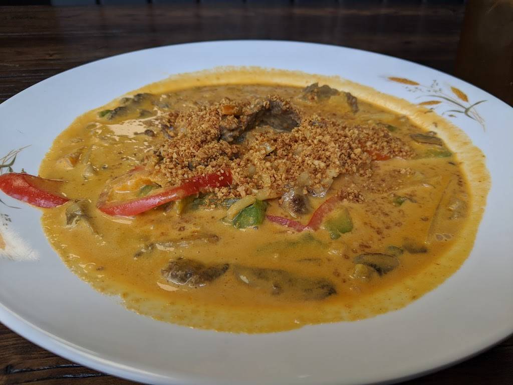 Bangkok Express | restaurant | 1174 W Hill Rd #4, Flint, MI 48507, USA | 8104842169 OR +1 810-484-2169