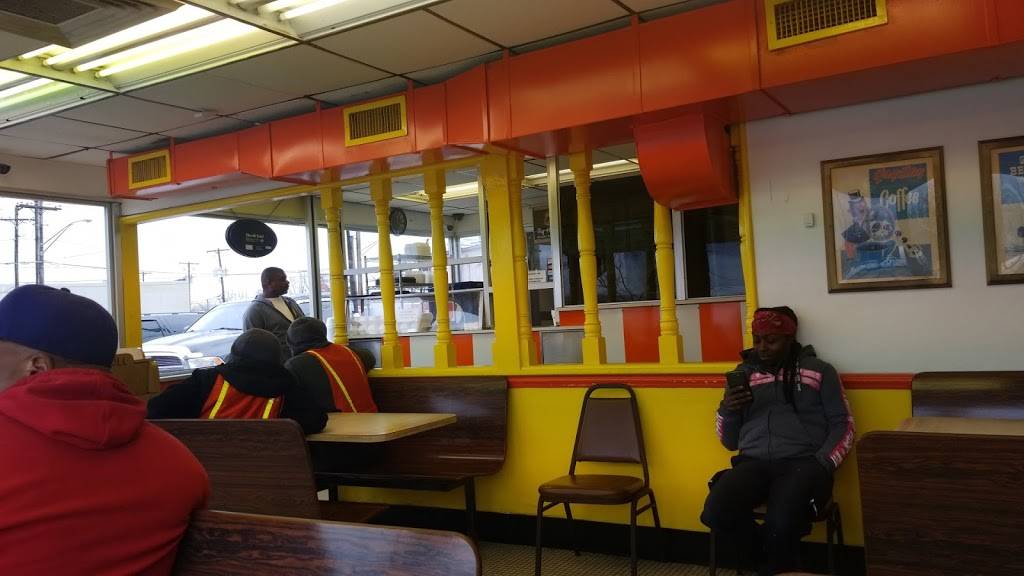 Big Dans | restaurant | 5925 Massachusetts Ave, Indianapolis, IN 46218, USA | 3175472254 OR +1 317-547-2254