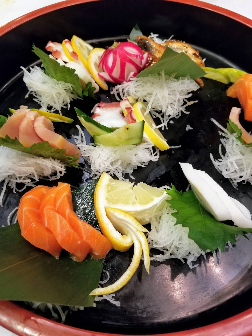 Noble Cuisine | restaurant | 10 Fairview Rd, Barrie, ON L4N 4P3, Canada | 7057359888 OR +1 705-735-9888