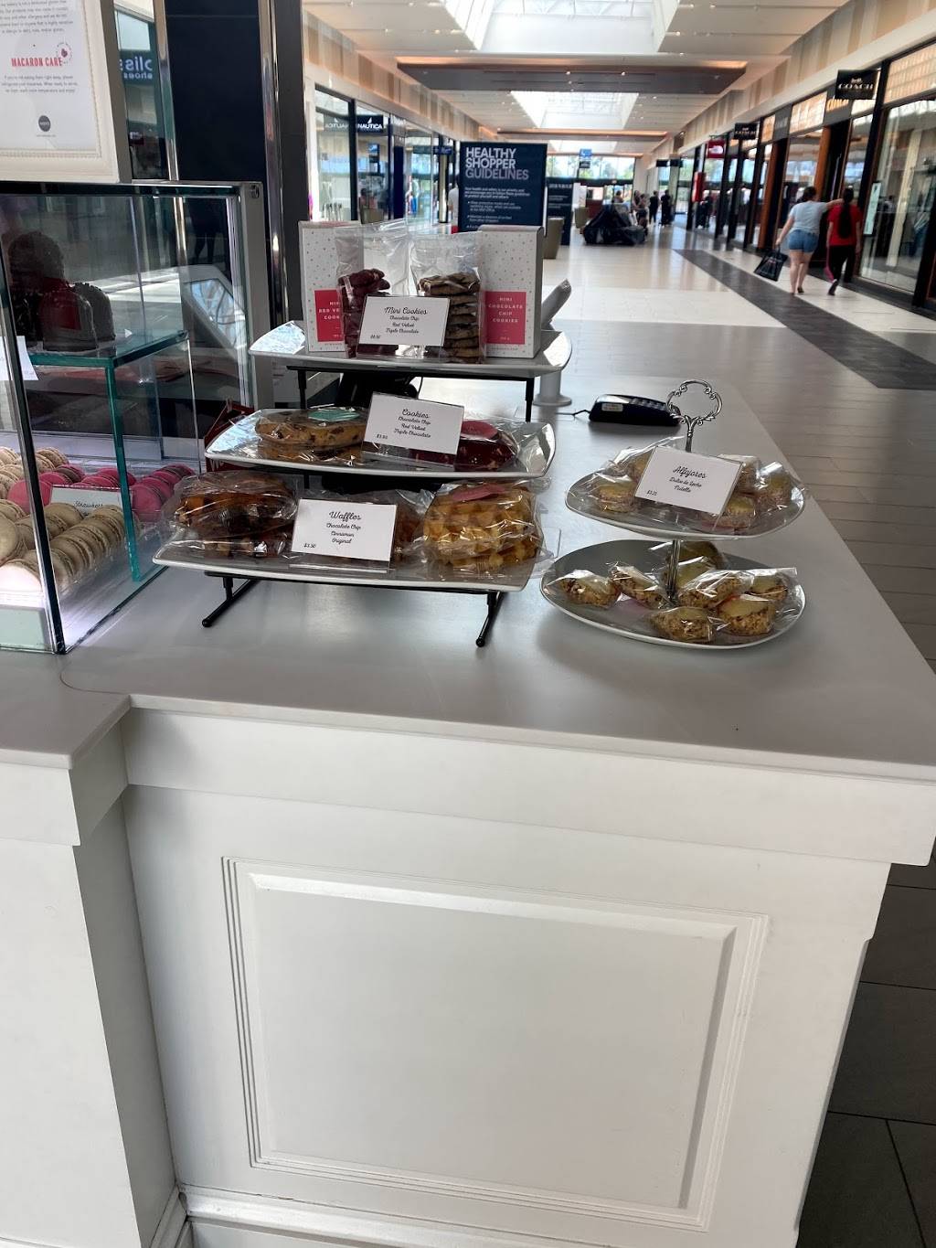 Woops! Macarons (Ontario Mills) | bakery | 1 Mills Cir, Ontario, CA 91764, USA | 9092808225 OR +1 909-280-8225