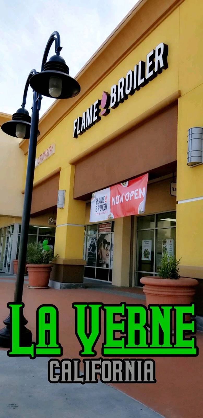 Flame Broiler | restaurant | 1548 Foothill Blvd, La Verne, CA 91750, USA | 9093925689 OR +1 909-392-5689