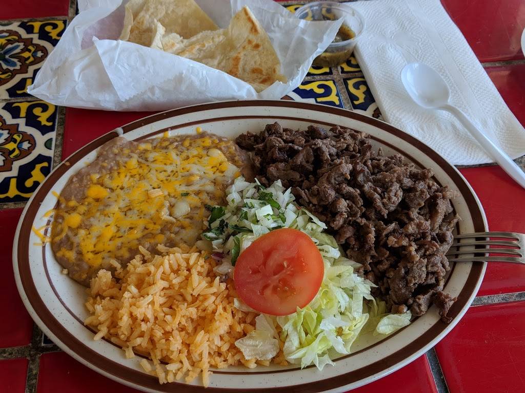 Sammys Restaurant | restaurant | 44139 Sierra Hwy, Lancaster, CA 93534, USA | 6619403443 OR +1 661-940-3443