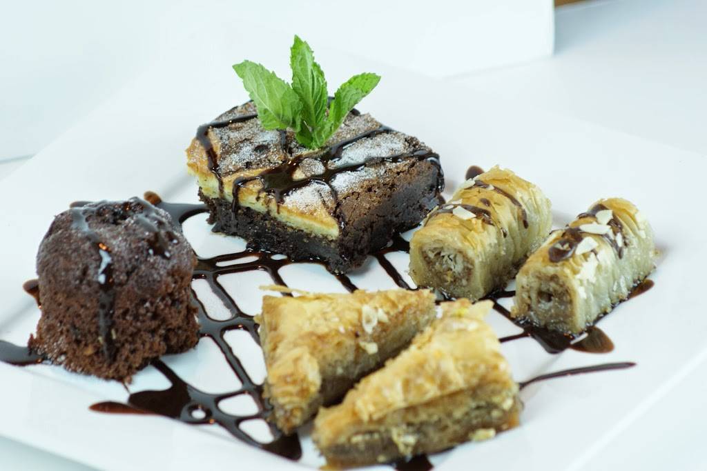 Juicy Gyros | cafe | 6944 Collins Ave, Miami Beach, FL 33141, USA | 3053978200 OR +1 305-397-8200