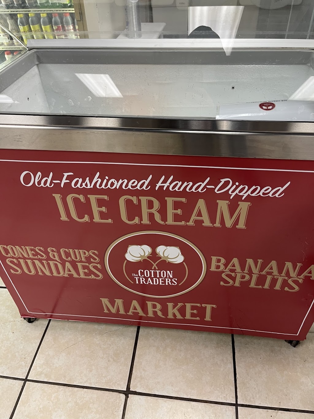 The Cotton Traders | restaurant | 5420 Co Rd 15, Florence, AL 35633, USA | 2562847108 OR +1 256-284-7108