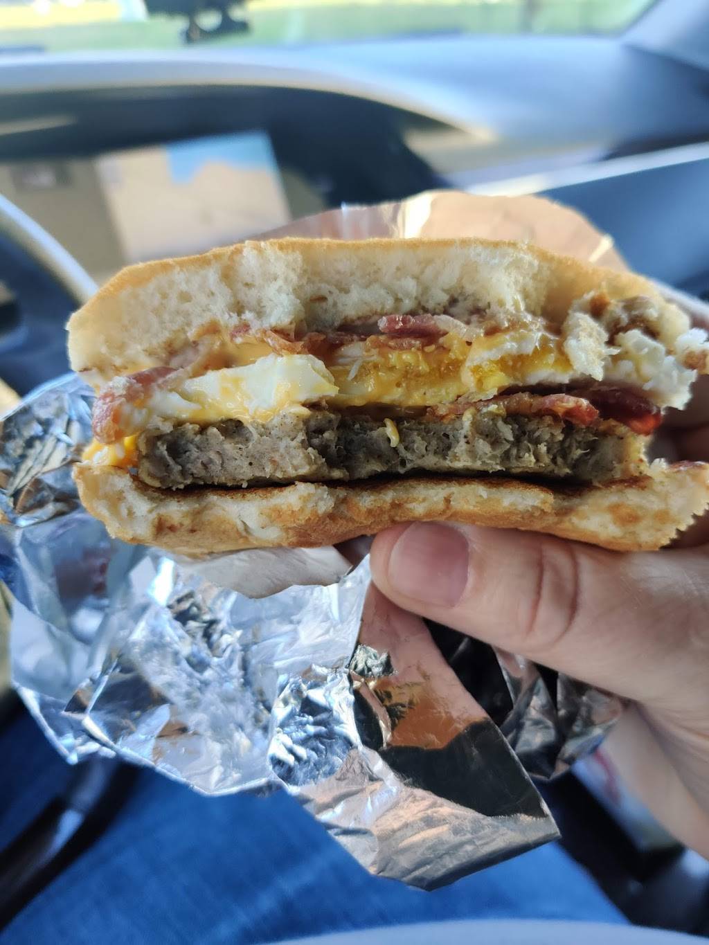 Wendys | restaurant | 15295 TX-105 Suite 200, Montgomery, TX 77316, USA | 2814026510 OR +1 281-402-6510