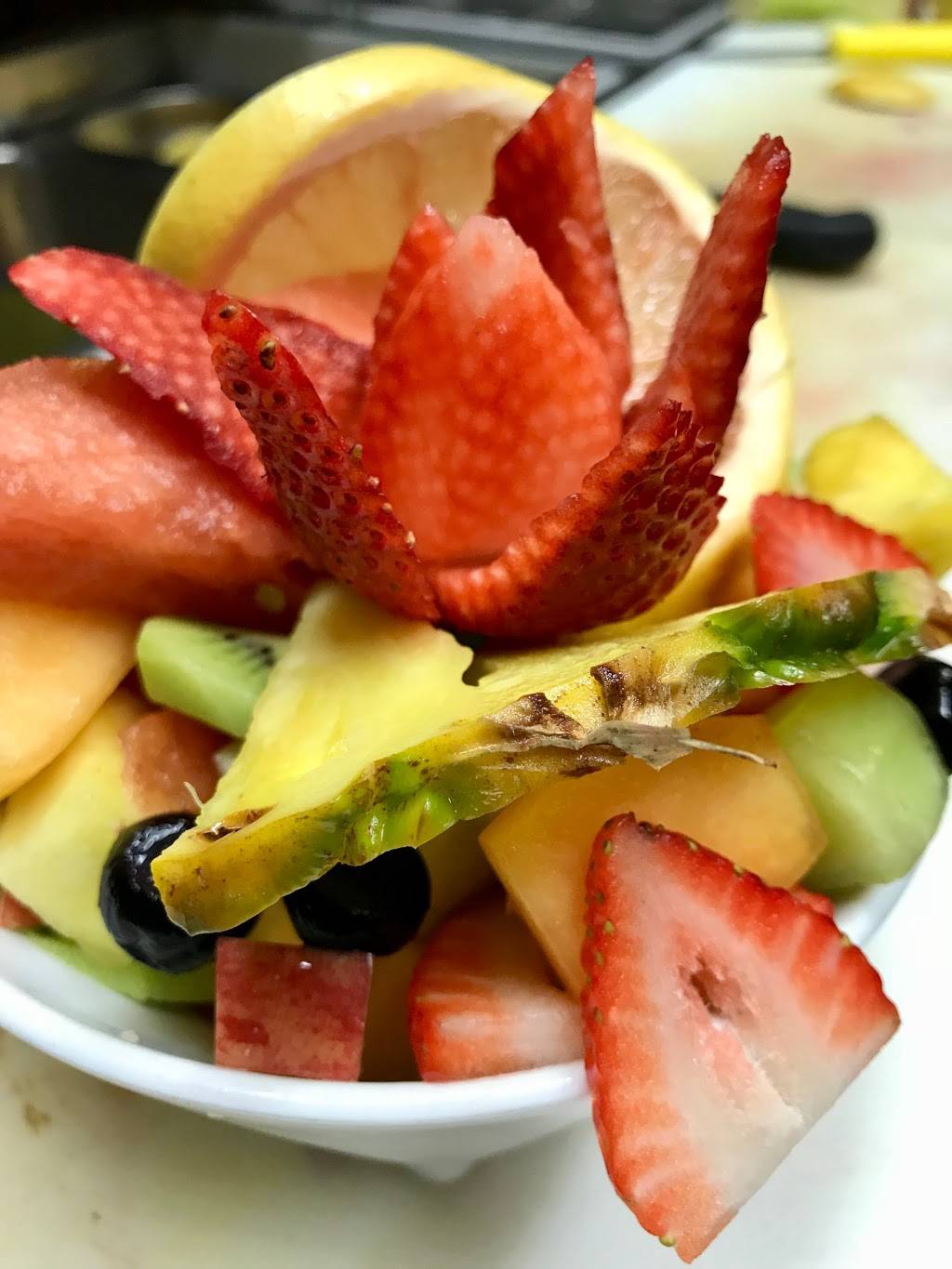 Au Grille-Pain | restaurant | 5526 Boulevard des Laurentides, Laval, QC H7K 2K2, Canada | 4506221400 OR +1 450-622-1400