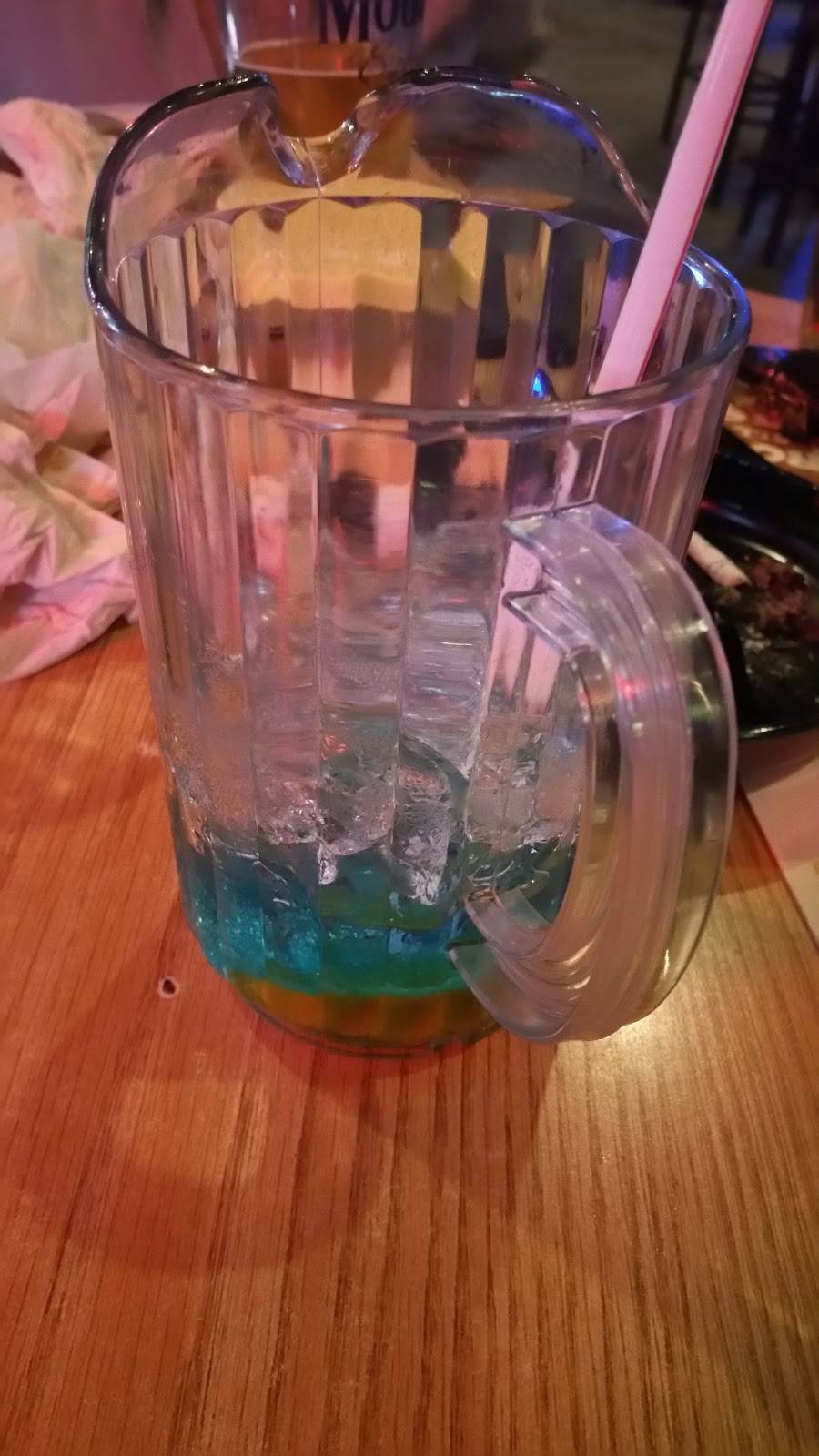 Aces Pub | restaurant | 3215 S 18th St # C, Lafayette, IN 47909, USA | 7652699943 OR +1 765-269-9943