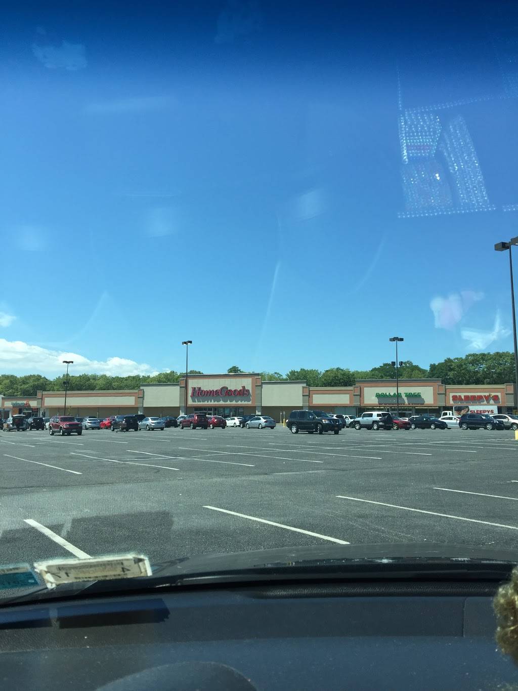 May garden | restaurant | 4970 Nesconset-Port Jefferson Hwy, Port Jefferson Station, NY 11776, USA | 6315094229 OR +1 631-509-4229