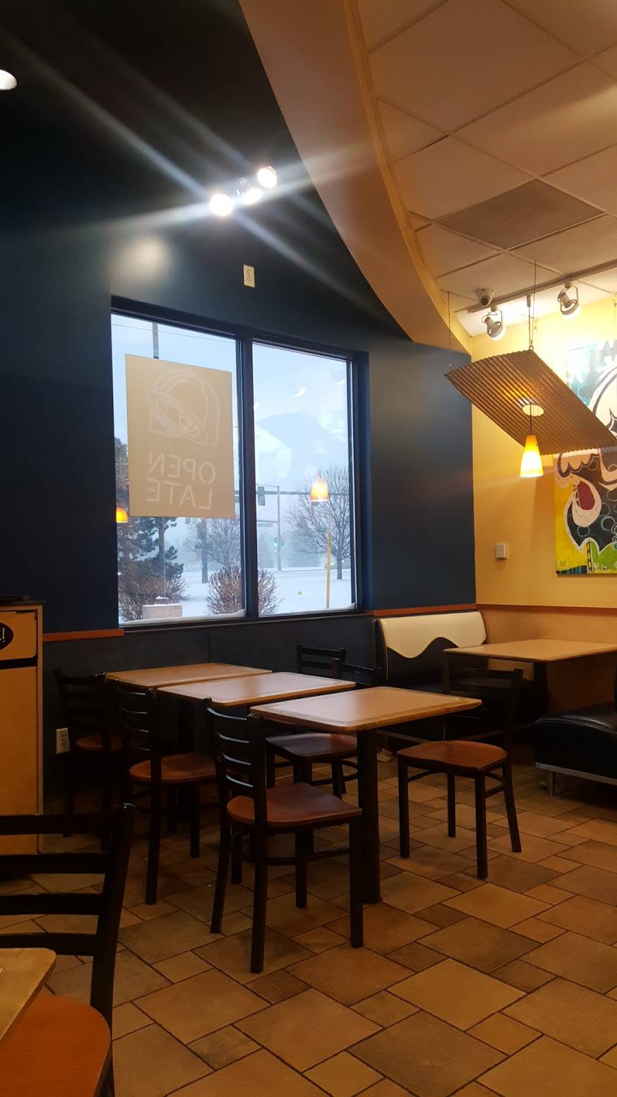 Long John Silvers | restaurant | 4105 Chambers Rd, Denver, CO 80239, USA | 3033074338 OR +1 303-307-4338