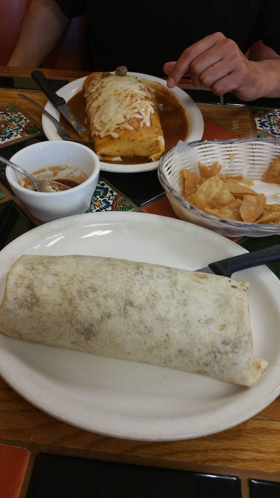 Los Compadres | restaurant | 944 C St, Hayward, CA 94541, USA | 5105821937 OR +1 510-582-1937