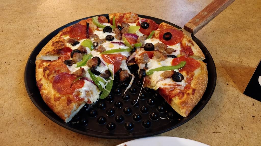 Pizza California | restaurant | 1708 Oakland Rd, San Jose, CA 95131, USA | 4085737373 OR +1 408-573-7373