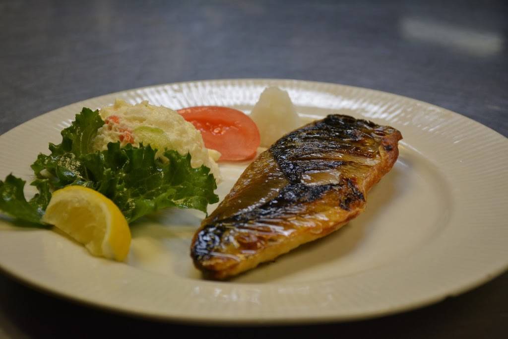 Mei Japanese Restaurant | restaurant | 8608 Market Pl Ln, Cincinnati, OH 45242, USA | 5138916880 OR +1 513-891-6880