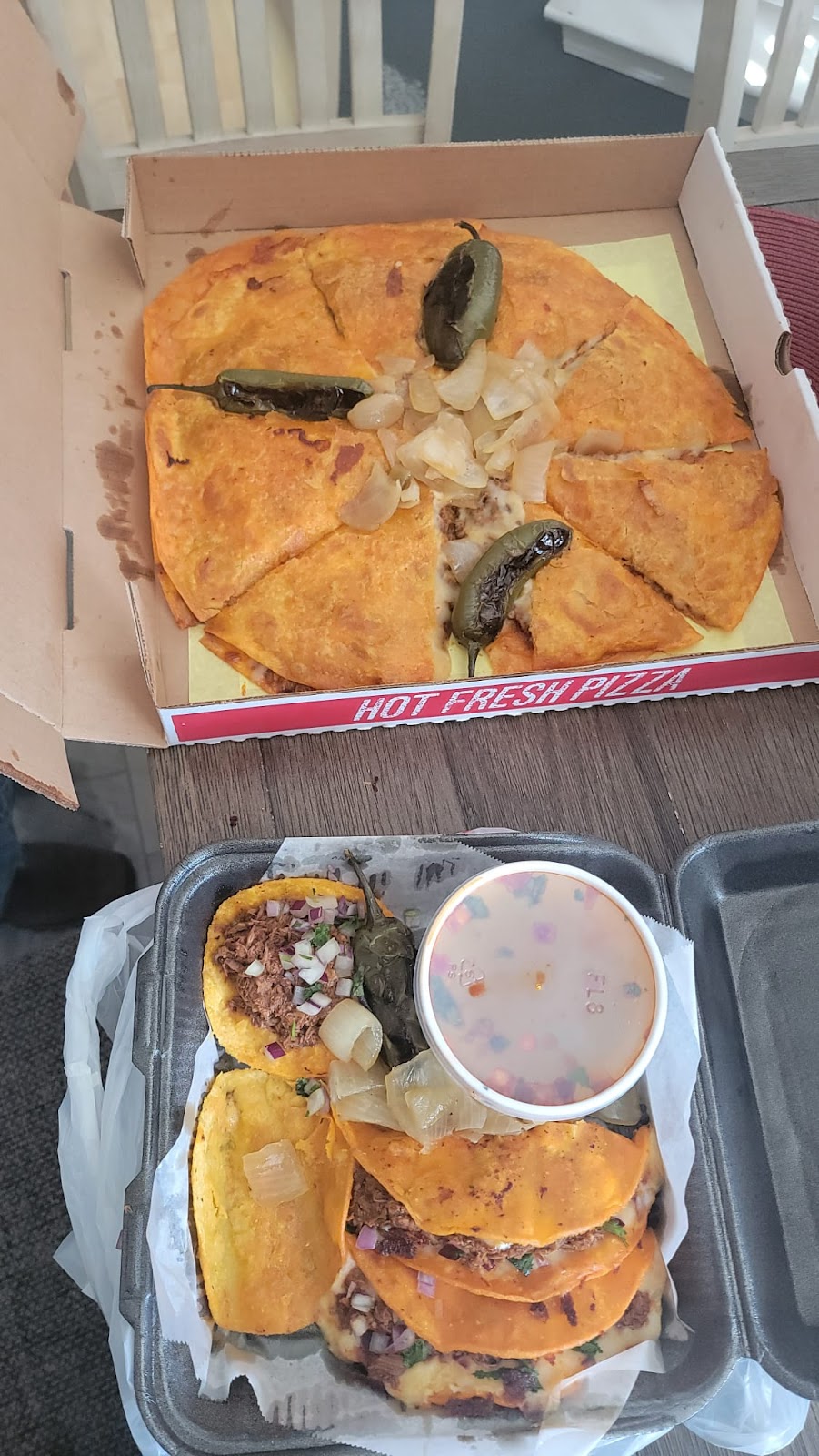 Birrieria y Tacos de Alex Tijuana Style | restaurant | 640 Coors Blvd NW #25, Albuquerque, NM 87121, USA | 5055953738 OR +1 505-595-3738