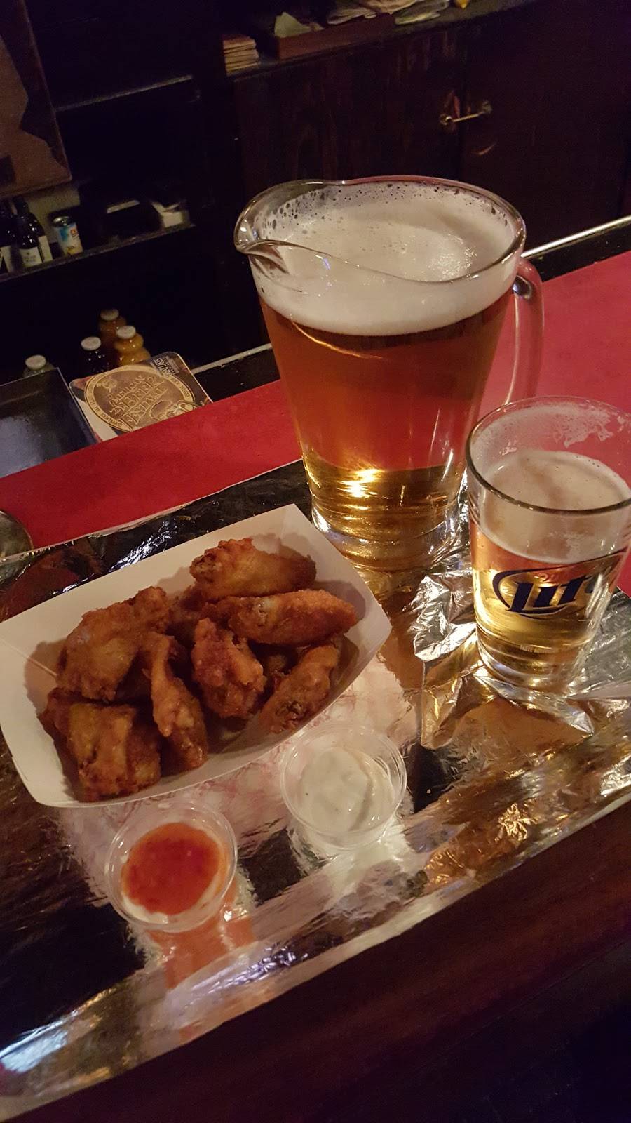 Mc Guires Bar | restaurant | 6235 W National Ave, West Allis, WI 53214, USA | 4147740445 OR +1 414-774-0445