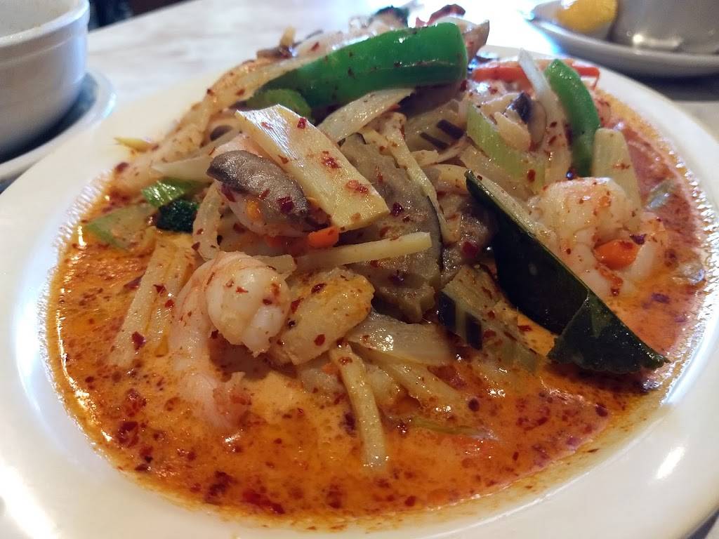 Bangkok Cafe | restaurant | 323 W Nine Mile Rd, Ferndale, MI 48220, USA | 2485485373 OR +1 248-548-5373