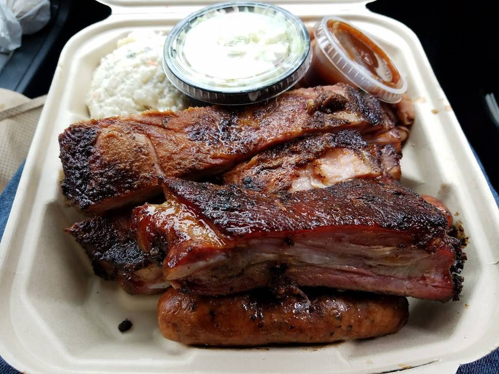 Gorilla Barbeque | restaurant | 2145 Cabrillo Hwy, Pacifica, CA 94044, USA | 6503597427 OR +1 650-359-7427