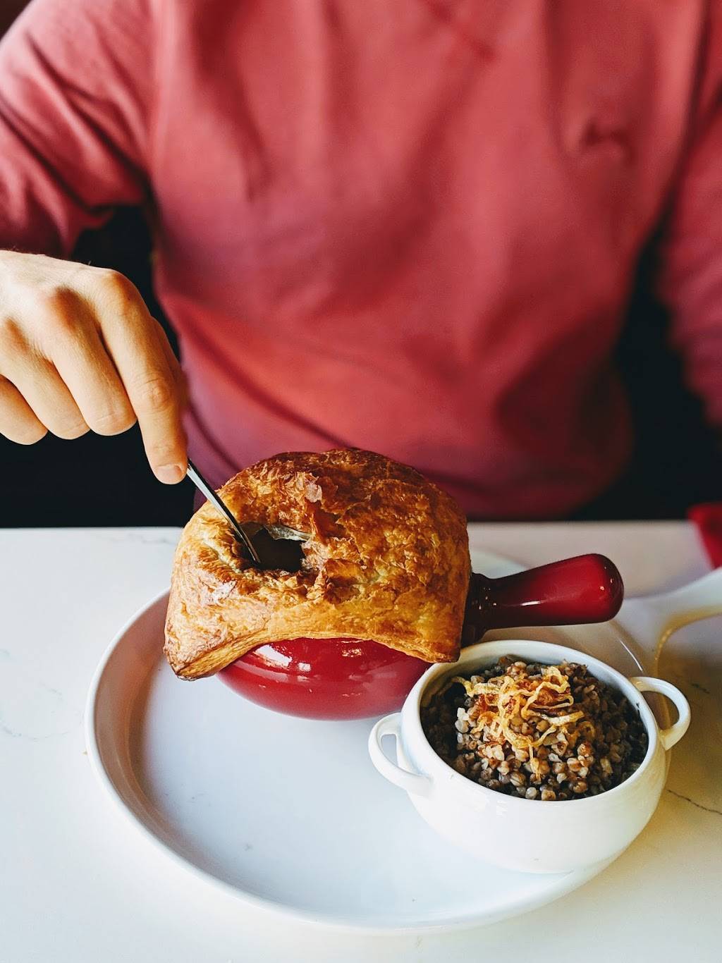 Red Tavern | restaurant | 2229 Clement St, San Francisco, CA 94121, USA | 4157509090 OR +1 415-750-9090