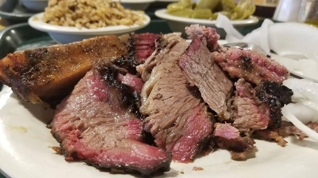 Feedstore BBQ & More | restaurant | 530 S White Chapel Blvd, Southlake, TX 76092, USA | 8174881445 OR +1 817-488-1445