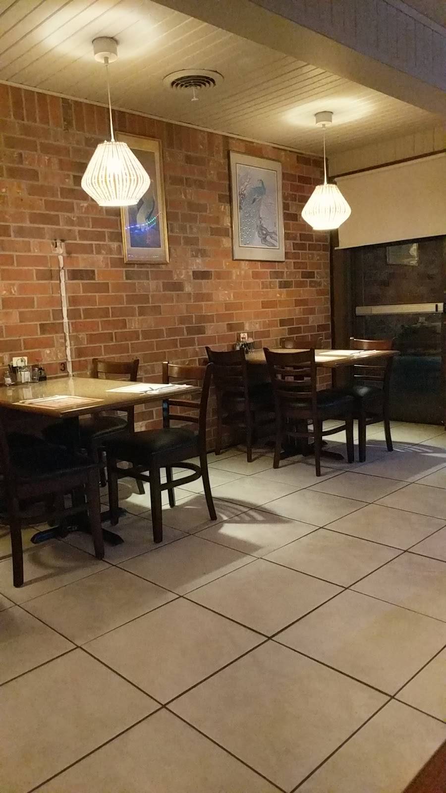 Wongs Café | restaurant | 4180 18th Ave NW, Rochester, MN 55901, USA | 5072883730 OR +1 507-288-3730