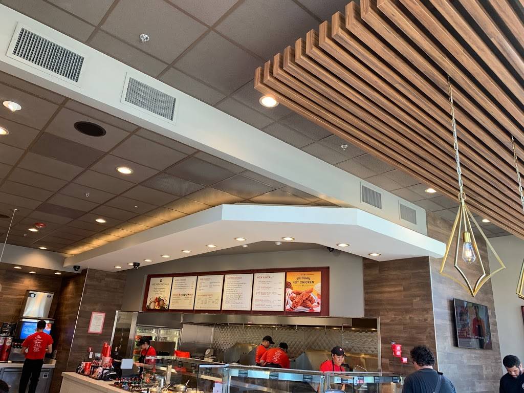 Panda Express | restaurant | 570 Munras Ave, Monterey, CA 93940, USA | 8319203992 OR +1 831-920-3992