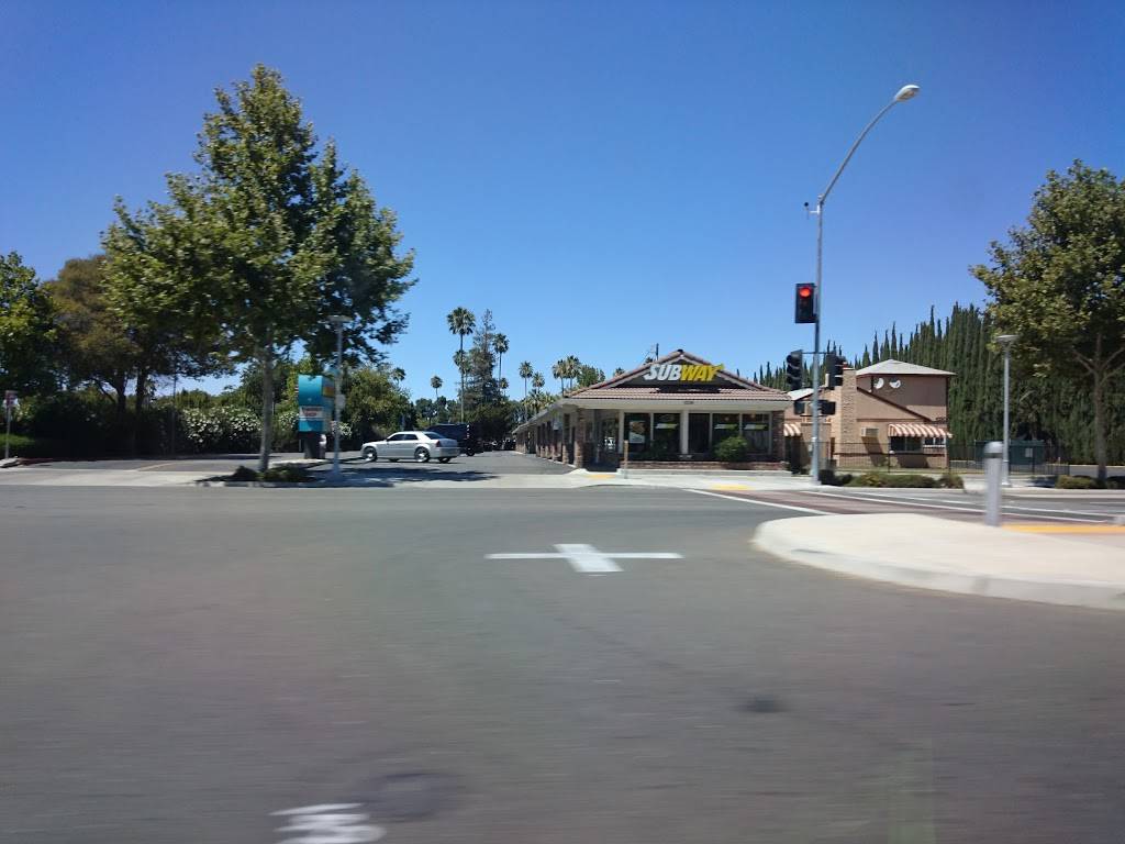 Subway | restaurant | 1036 W Capitol Ave, West Sacramento, CA 95691, USA | 9163731216 OR +1 916-373-1216