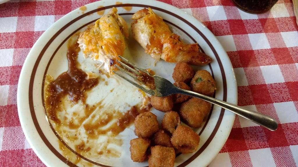 DinnerBell | restaurant | 576 Oakland Rd, Sweetwater, TN 37874, USA | 4233375825 OR +1 423-337-5825