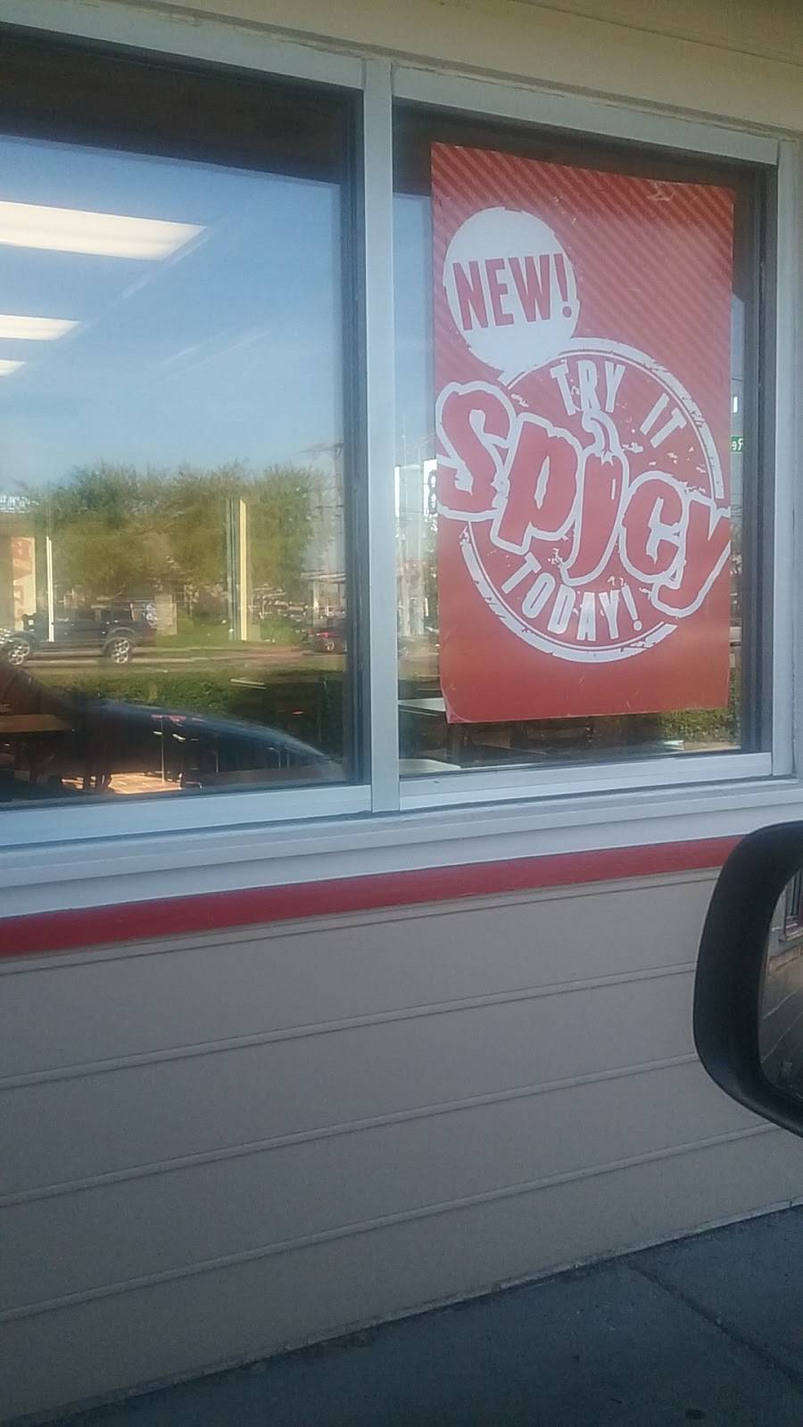 Lees Famous Recipe Chicken | restaurant | 1318 Versailles Rd, Lexington, KY 40504, USA | 8592548229 OR +1 859-254-8229