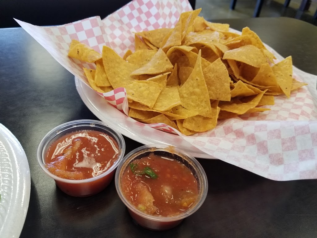 Gilibertos No. 2 | restaurant | 3603 E 10th St, Sioux Falls, SD 57103, USA | 6052742282 OR +1 605-274-2282