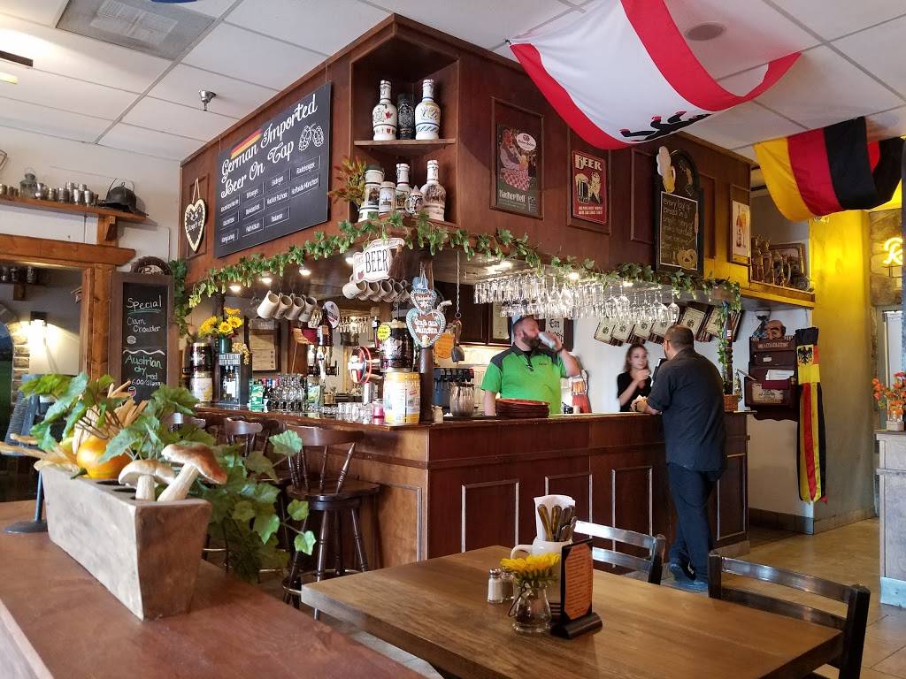 Old Castle Restaurant | restaurant | 3830 Sun City Center Blvd #107, Ruskin, FL 33573, USA | 8136333331 OR +1 813-633-3331