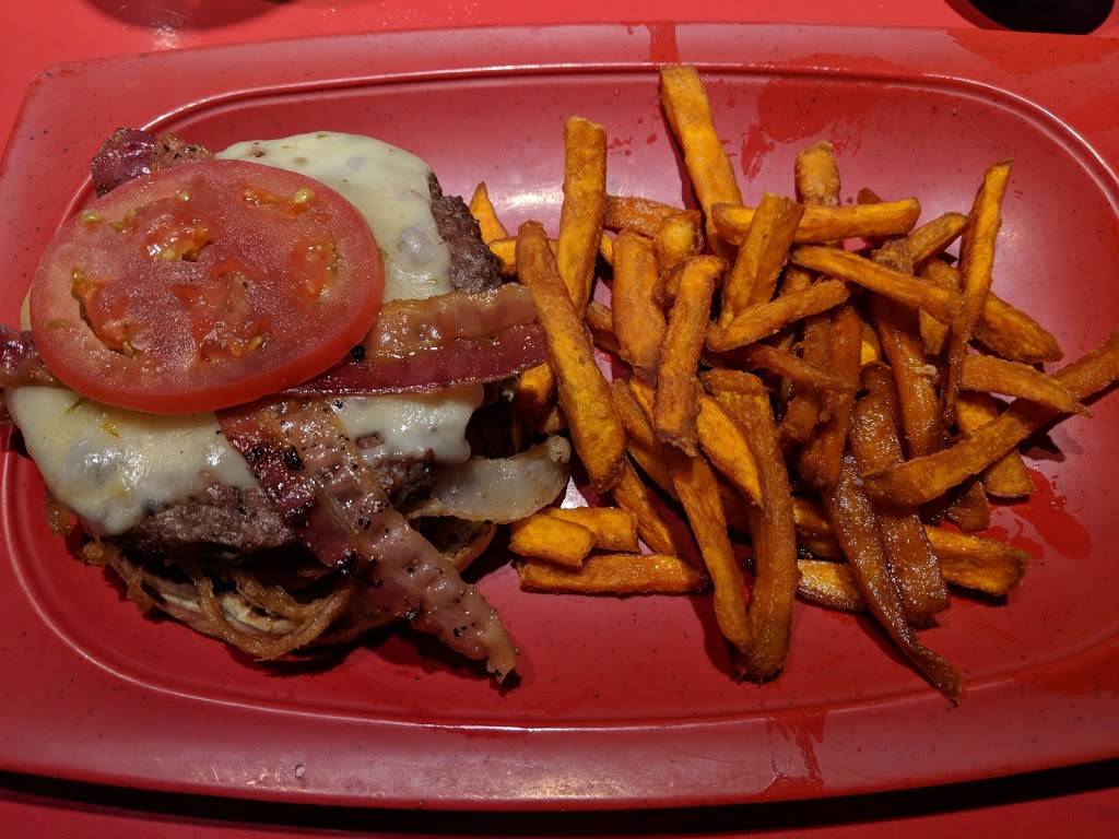 Red Robin Gourmet Burgers and Brews | restaurant | 600 Cooper Point Rd SW, Olympia, WA 98502, USA | 3607549620 OR +1 360-754-9620