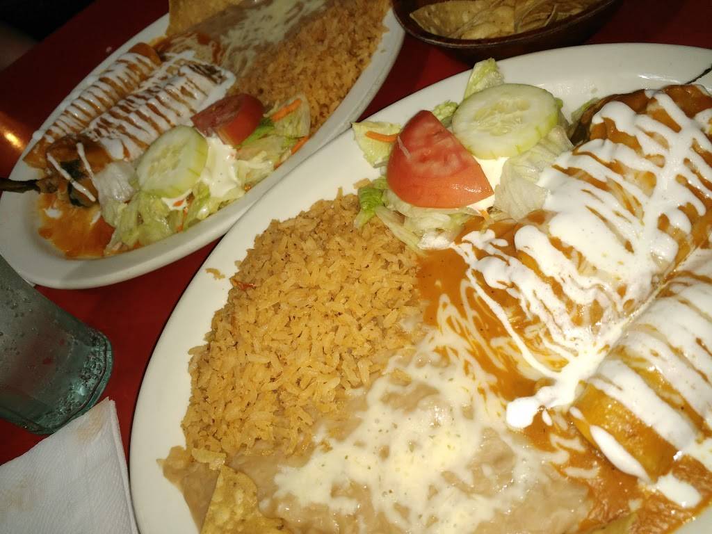 Tadeos Mexican Restaurant | restaurant | w 93245, 309 W D St, Lemoore, CA 93245, USA | 5599242561 OR +1 559-924-2561