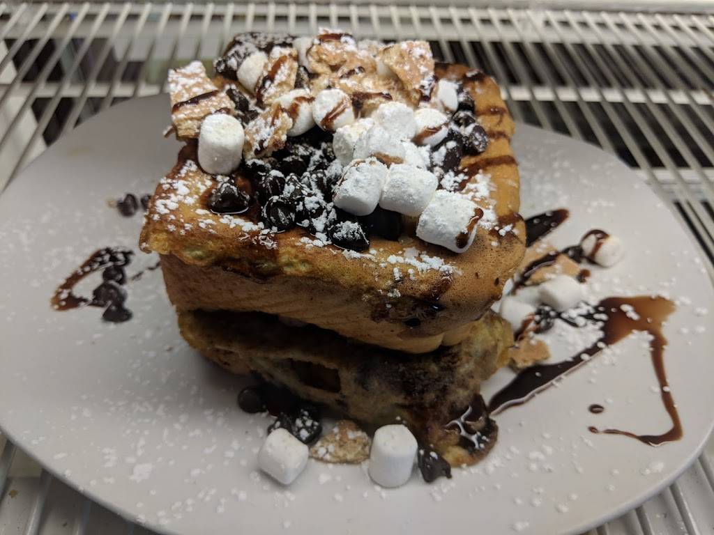 Double Yolk Pancake House Inc | restaurant | 11400 Lincoln Hwy, Mokena, IL 60448, USA | 8154640533 OR +1 815-464-0533