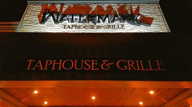 The Watermark Taphouse & Grille | restaurant | 115 Hamilton St N, Waterdown, ON L8B 1A8, Canada | 9056906275 OR +1 905-690-6275