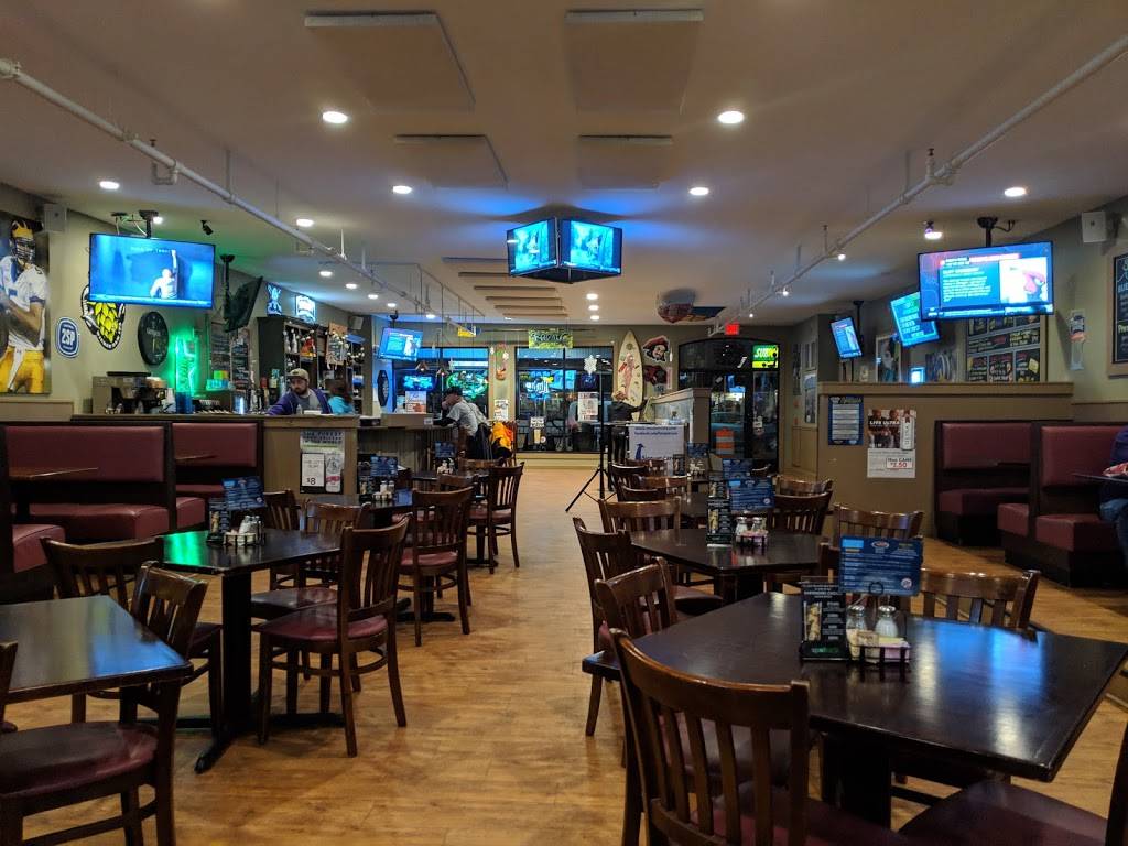 Arenas Deli & Bar | restaurant | 168 E Main St, Newark, DE 19711, USA | 3024541900 OR +1 302-454-1900
