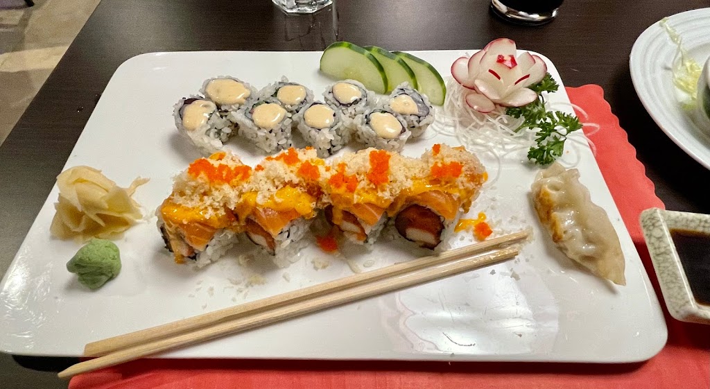 Sweet Sushi & Grill | restaurant | 14965 Old St Augustine Rd Unit 124, Jacksonville, FL 32258, USA | 9048800889 OR +1 904-880-0889