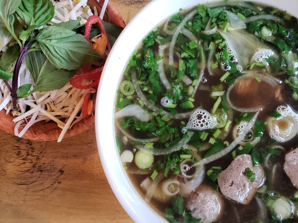 LES NOODLE | restaurant | 1717 Montrose Blvd, Houston, TX 77006, USA | 8325826122 OR +1 832-582-6122