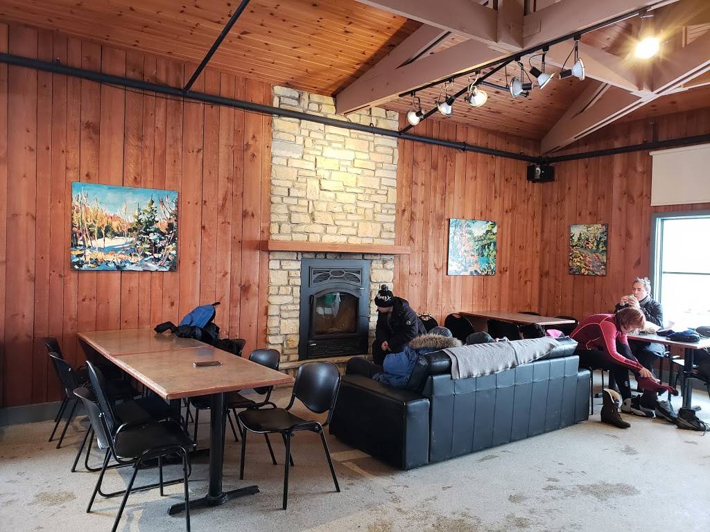 Café des Sentiers - Parc de la Gatineau | cafe | 397 Boulevard de la Cité-des-Jeunes, Gatineau, QC J8Z 3P9, Canada | 8195985863 OR +1 819-598-5863