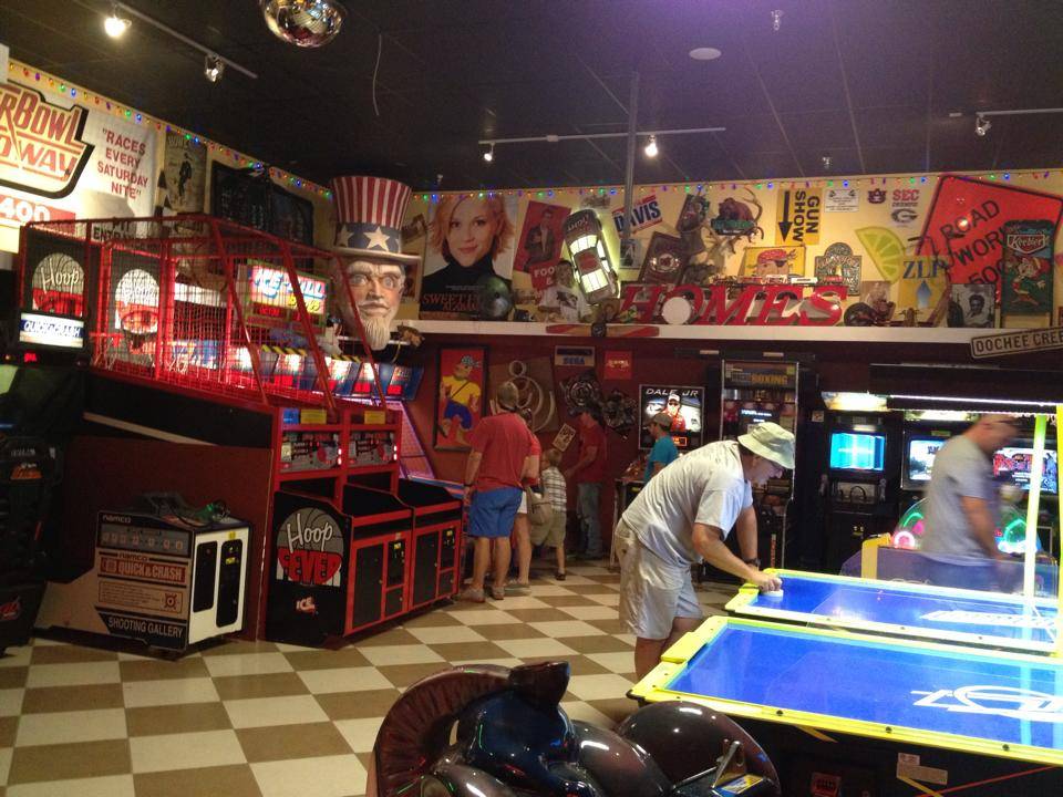 The Mill Pizza Buffet & Games | meal takeaway | 1337 Baytree Rd, Valdosta, GA 31602, USA | 2294694369 OR +1 229-469-4369