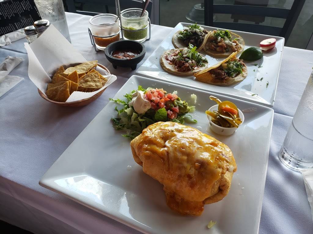 Los Agaves Restaurant | restaurant | 950 Broadway, Chelsea, MA 02150, USA | 6174660818 OR +1 617-466-0818