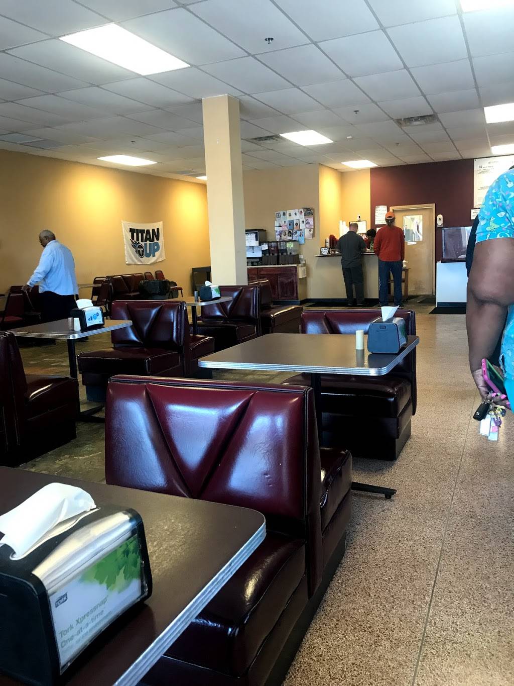 Bailey & Cato | restaurant | 1130 Gallatin Pike S, Madison, TN 37115, USA | 6156477954 OR +1 615-647-7954