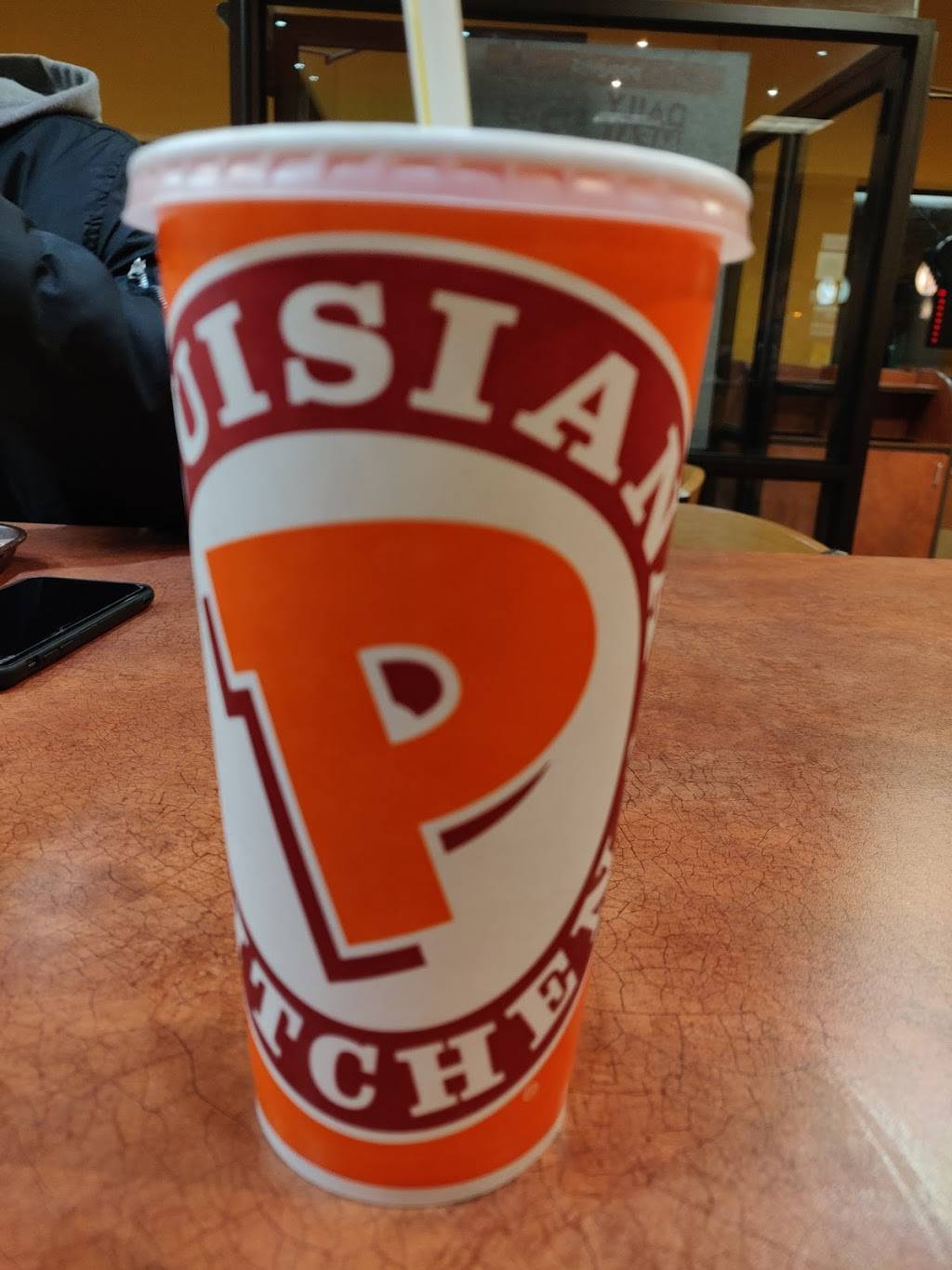 Popeyes | restaurant | 1530 Albion Rd, Etobicoke, ON M9V 1B4, Canada | 4167488302 OR +1 416-748-8302